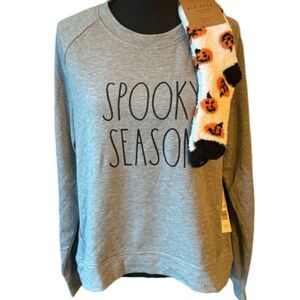 NWT Rae Dunn Halloween Set Spooky Season pullover Sweatshirt and pumpkin socks M